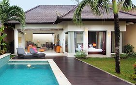 Rc Villas And Spa Bali Seminyak  Exterior photo