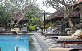 Sagitarius Inn Ubud  Exterior photo