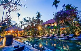 Ubud Inn Cottage By Prasi Exterior photo